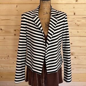 🖤🤍🖤Robbi & Nikki white black striped blazer large